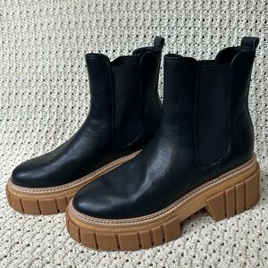 Aqua Women's Casey Pull on Combat Leather Boots Black (size 9)